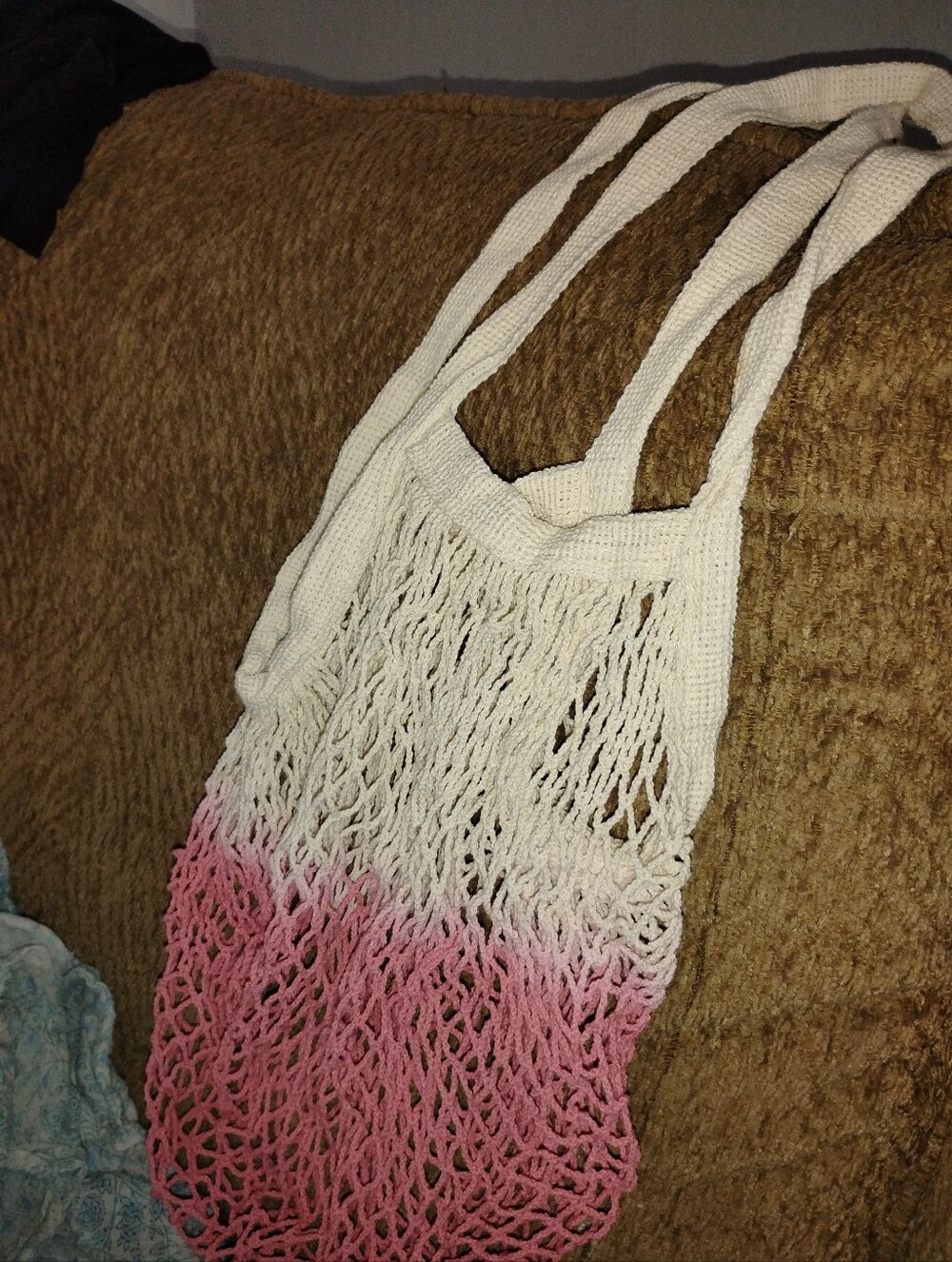 Crochet Ombre Net Tote Bag — White to Pink